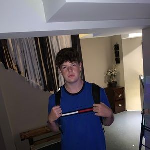 Meet your Posher, Evan